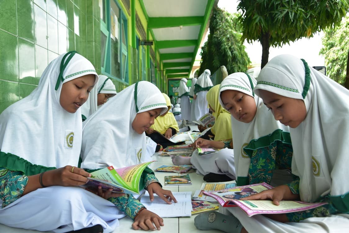 5e2354bd-d70a-4f98-9c8b-407db332bdb4